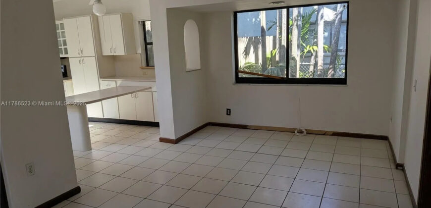Kendall Country Club Estates, 103rd Ave
