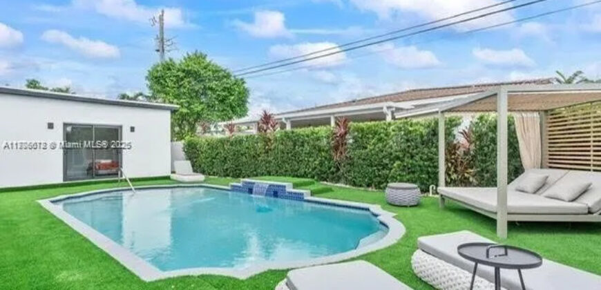 4861 SW 5th St, Miami, FL