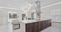 4861 SW 5th St, Miami, FL