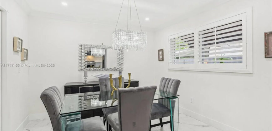 2550 SW 68th Ave, Miami, FL